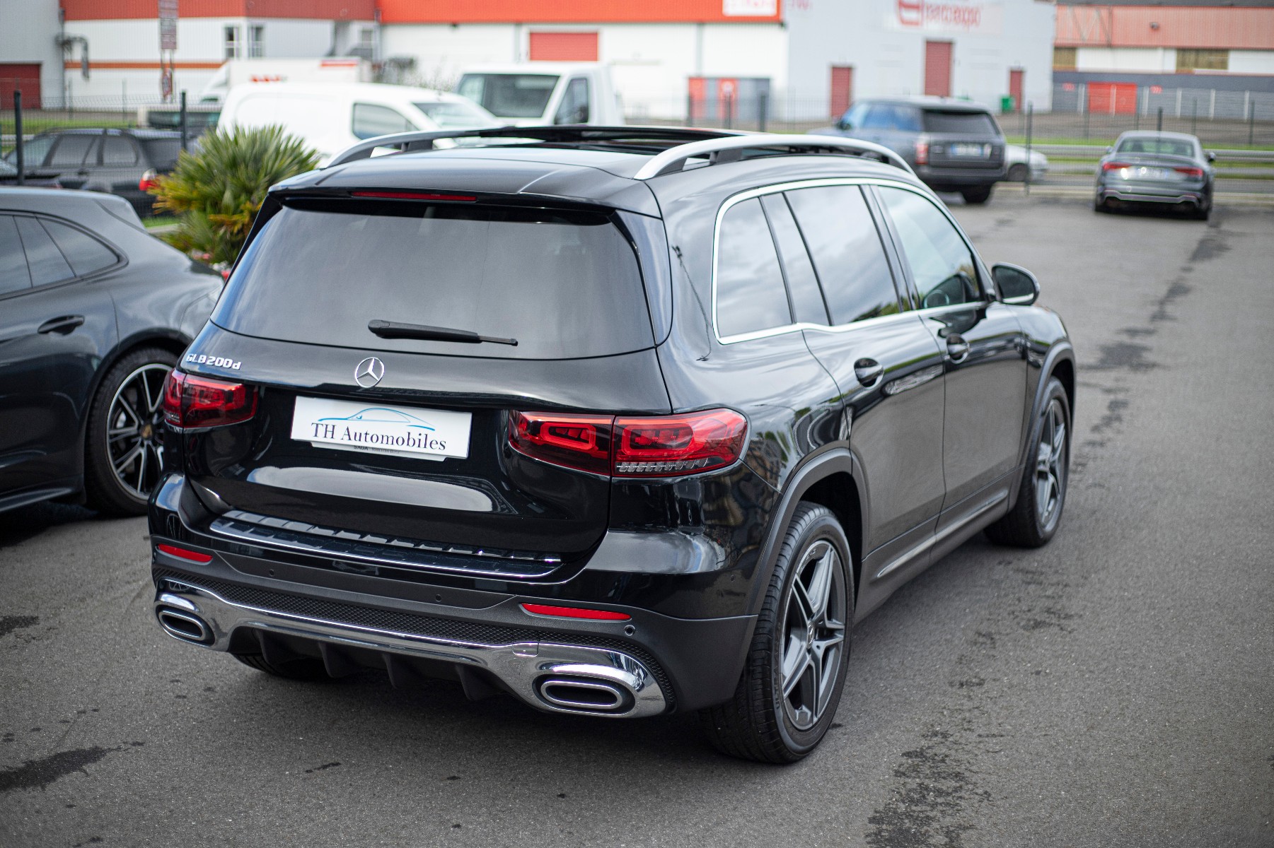 MERCEDES GLB 200 D AMG LINE