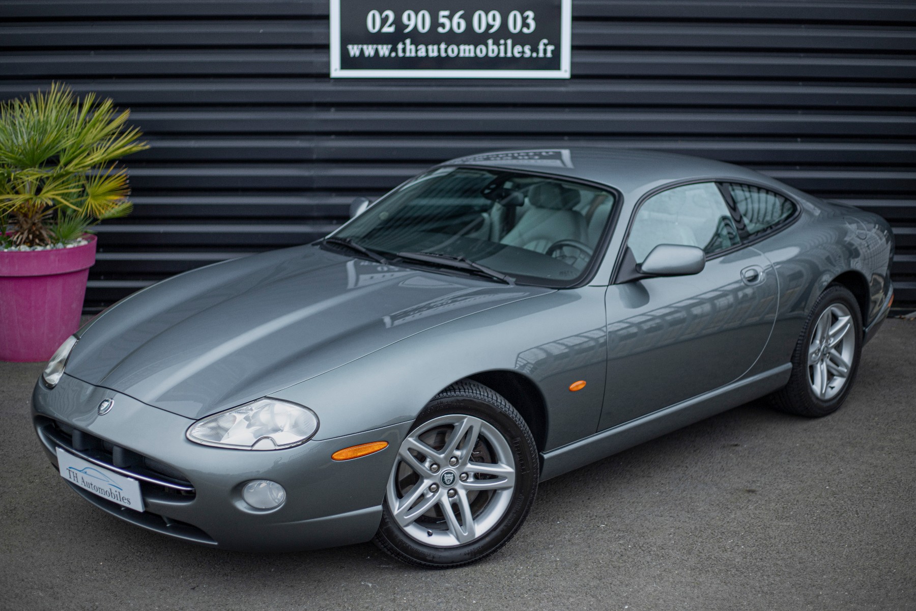 JAGUAR XK8 COUPE 4.2 V8 BVA