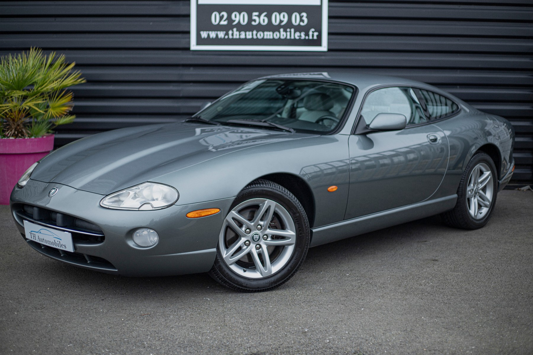 JAGUAR XK8 COUPE 4.2 V8 BVA