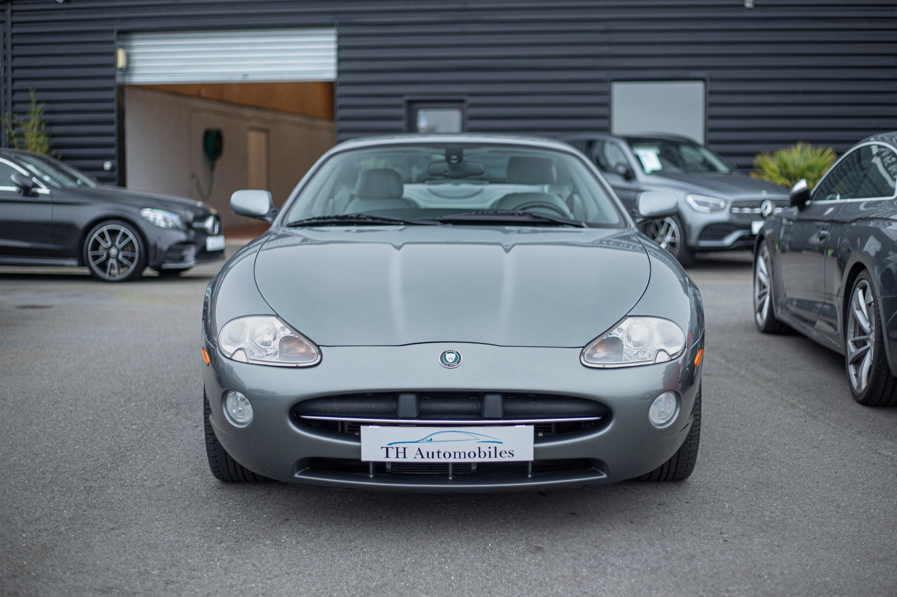 JAGUAR XK8 COUPE 4.2 V8 BVA