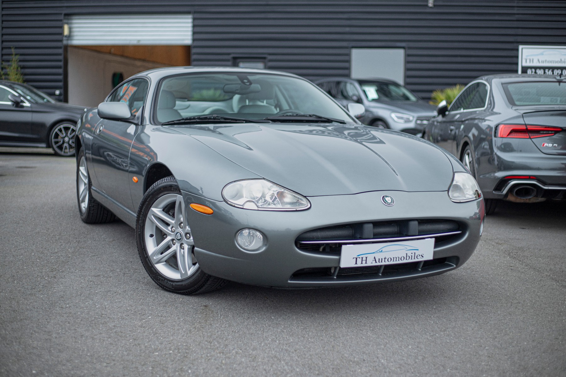 JAGUAR XK8 COUPE 4.2 V8 BVA