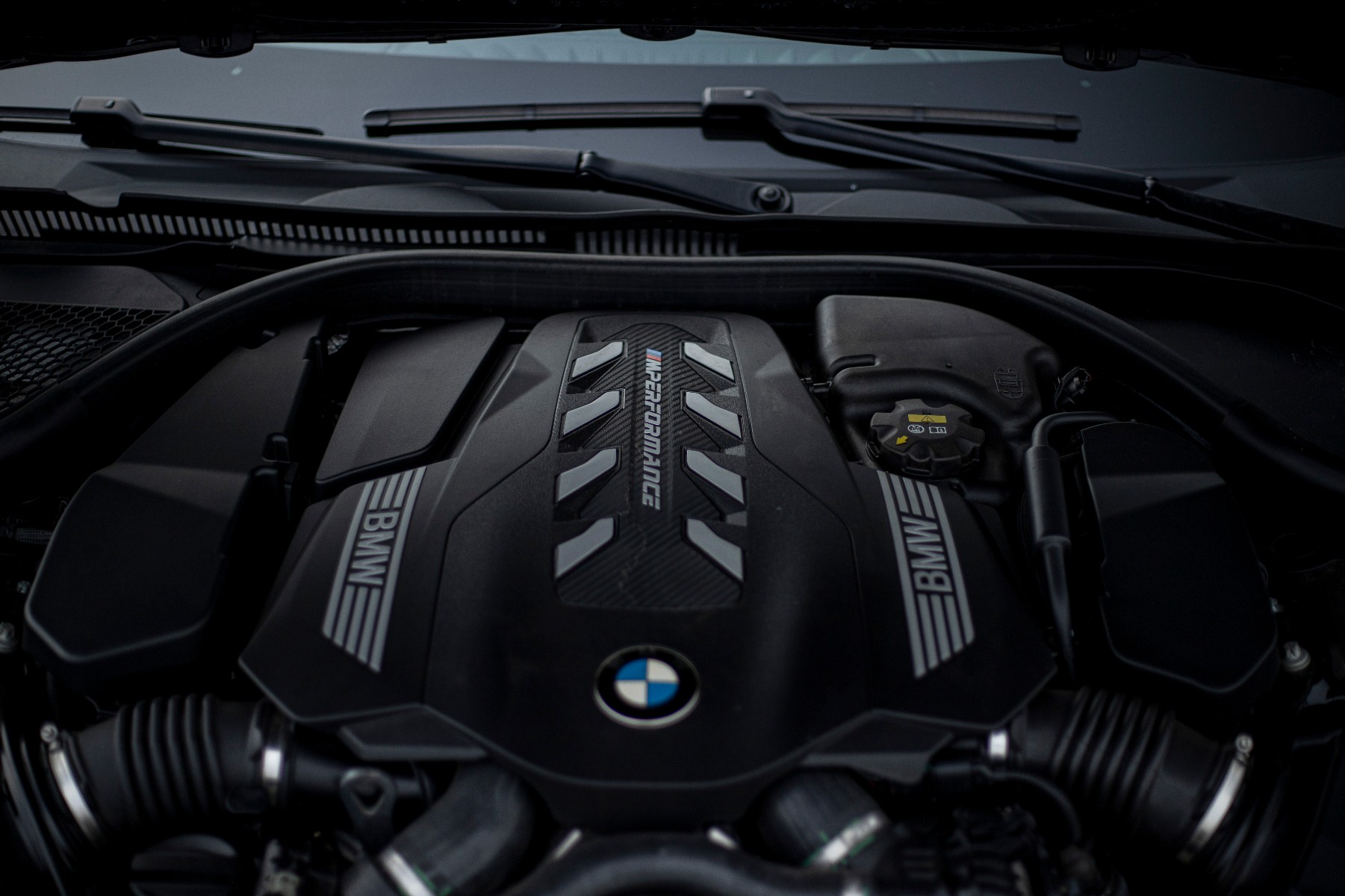 BMW SERIE 8 (G15) M850IA 530 XDRIVE