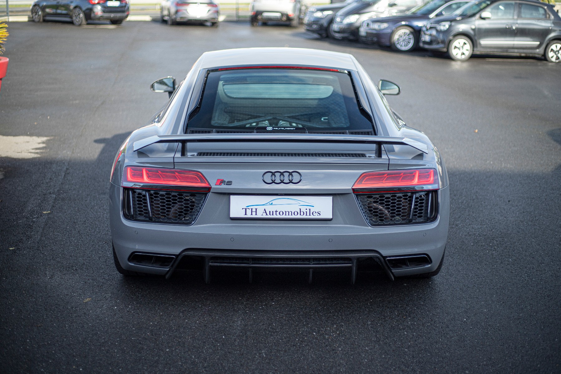 AUDI R8 V10 PLUS 5.2 FSI 610 S TRONIC 7 QUATTRO