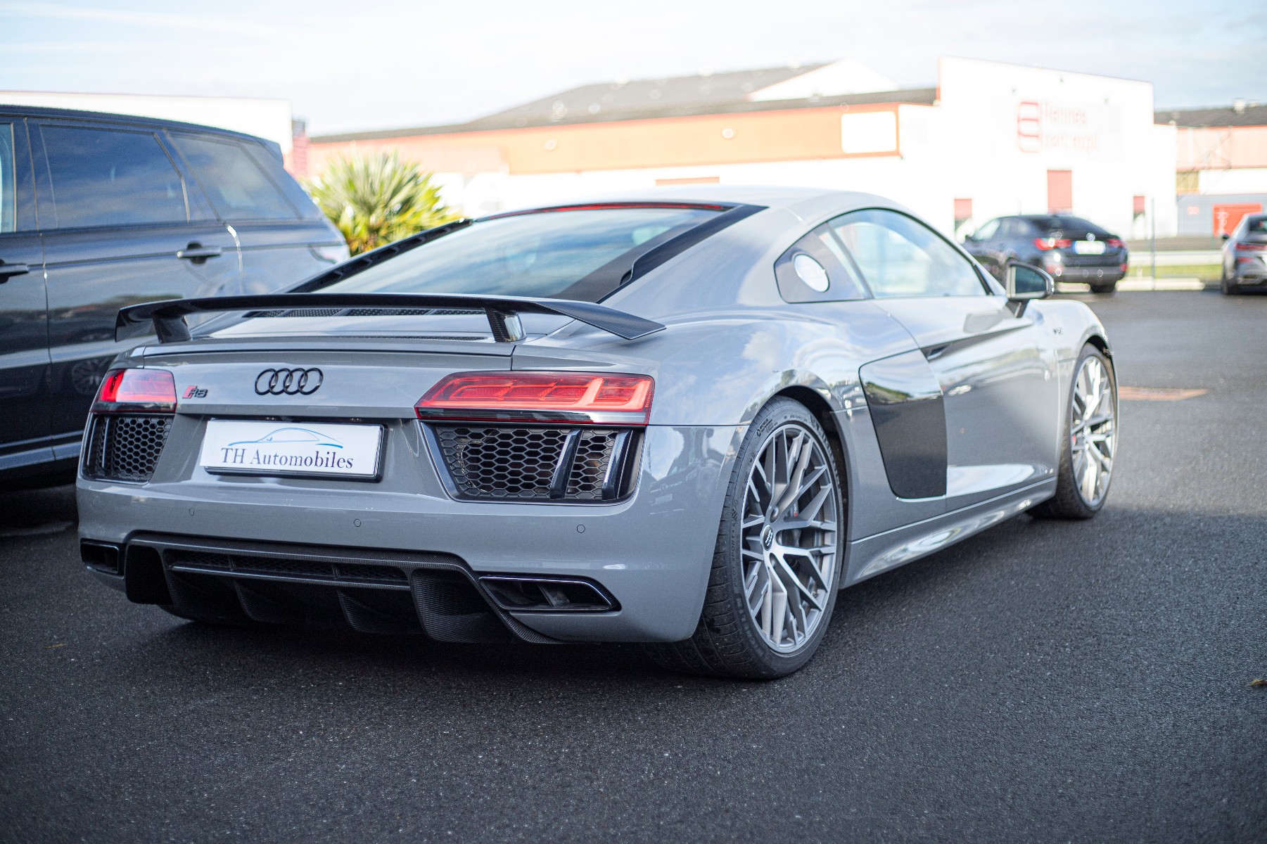 AUDI R8 V10 PLUS 5.2 FSI 610 S TRONIC 7 QUATTRO