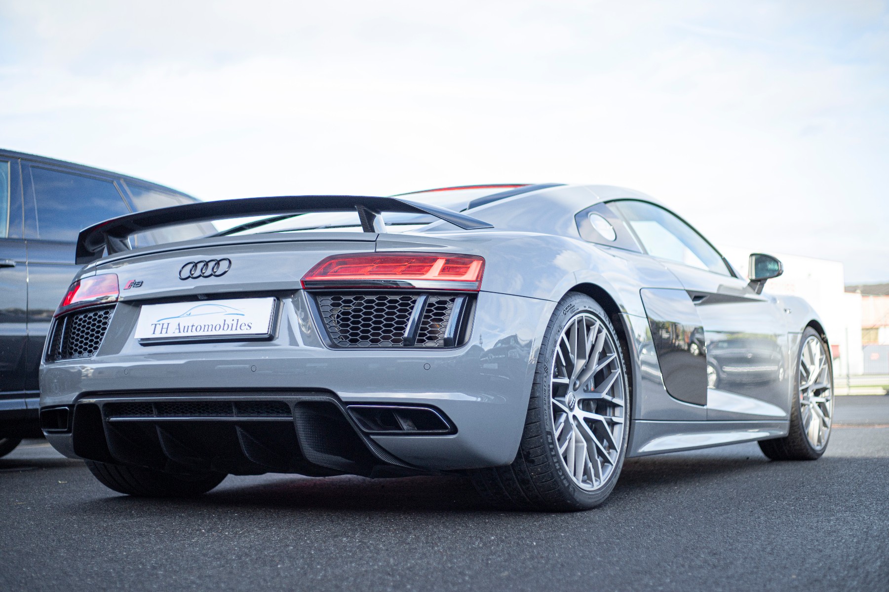 AUDI R8 V10 PLUS 5.2 FSI 610 S TRONIC 7 QUATTRO