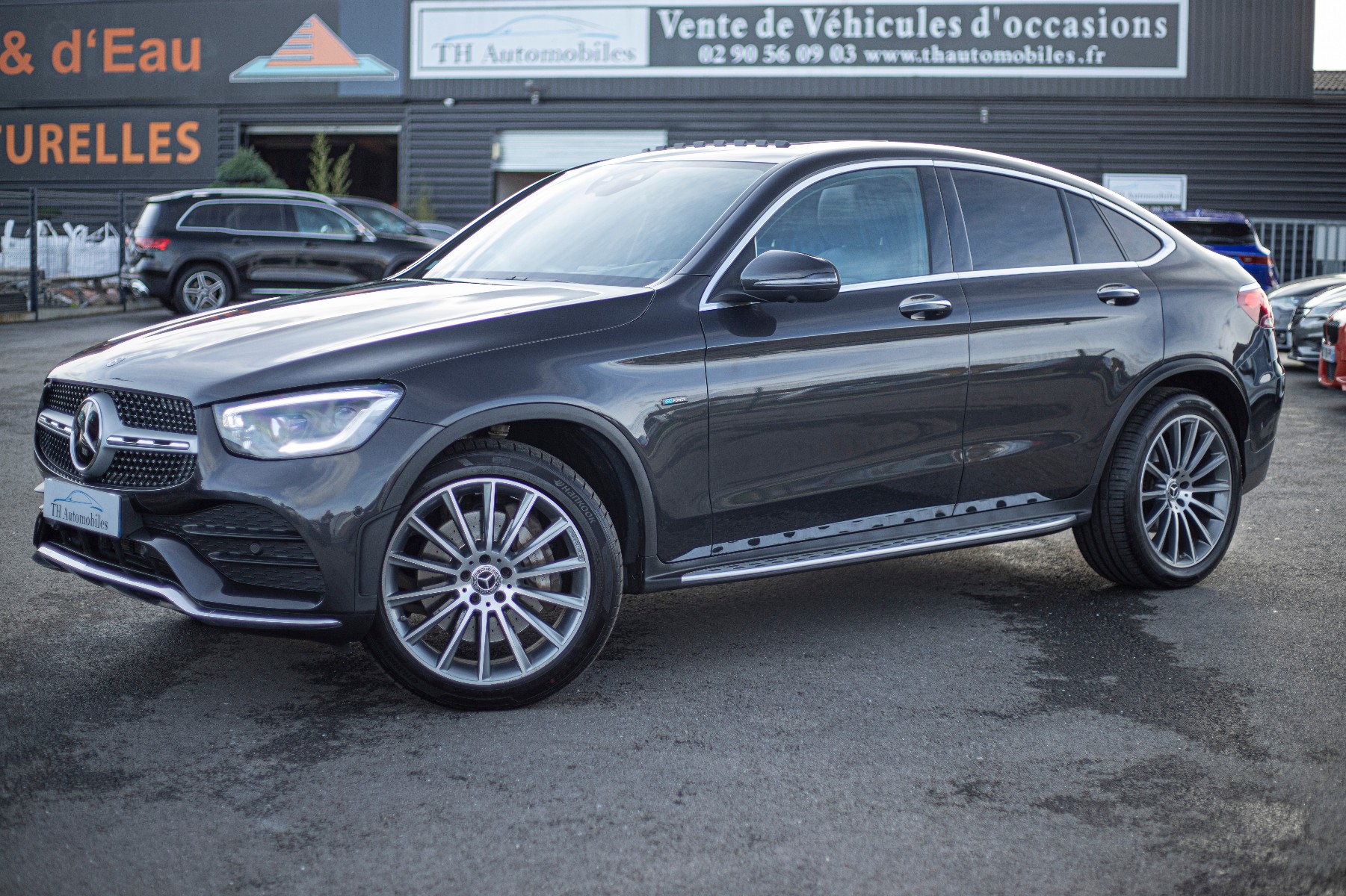 MERCEDES GLC COUPE (2) 300 E 4MATIC AMG LINE 9G-TRONIC