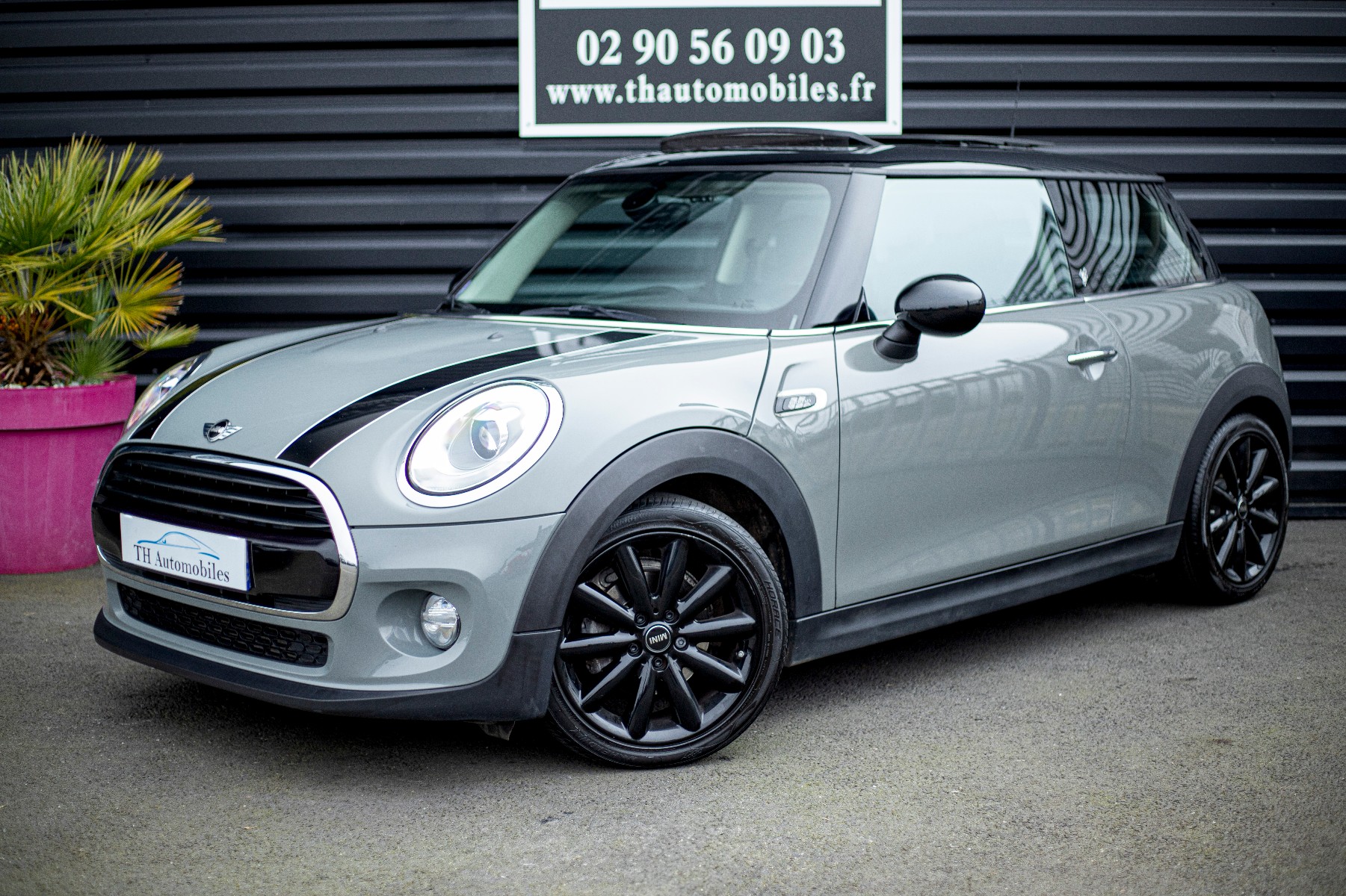 MINI III (F56) 1.5 COOPER 136 EDITION BLACKFRIARS