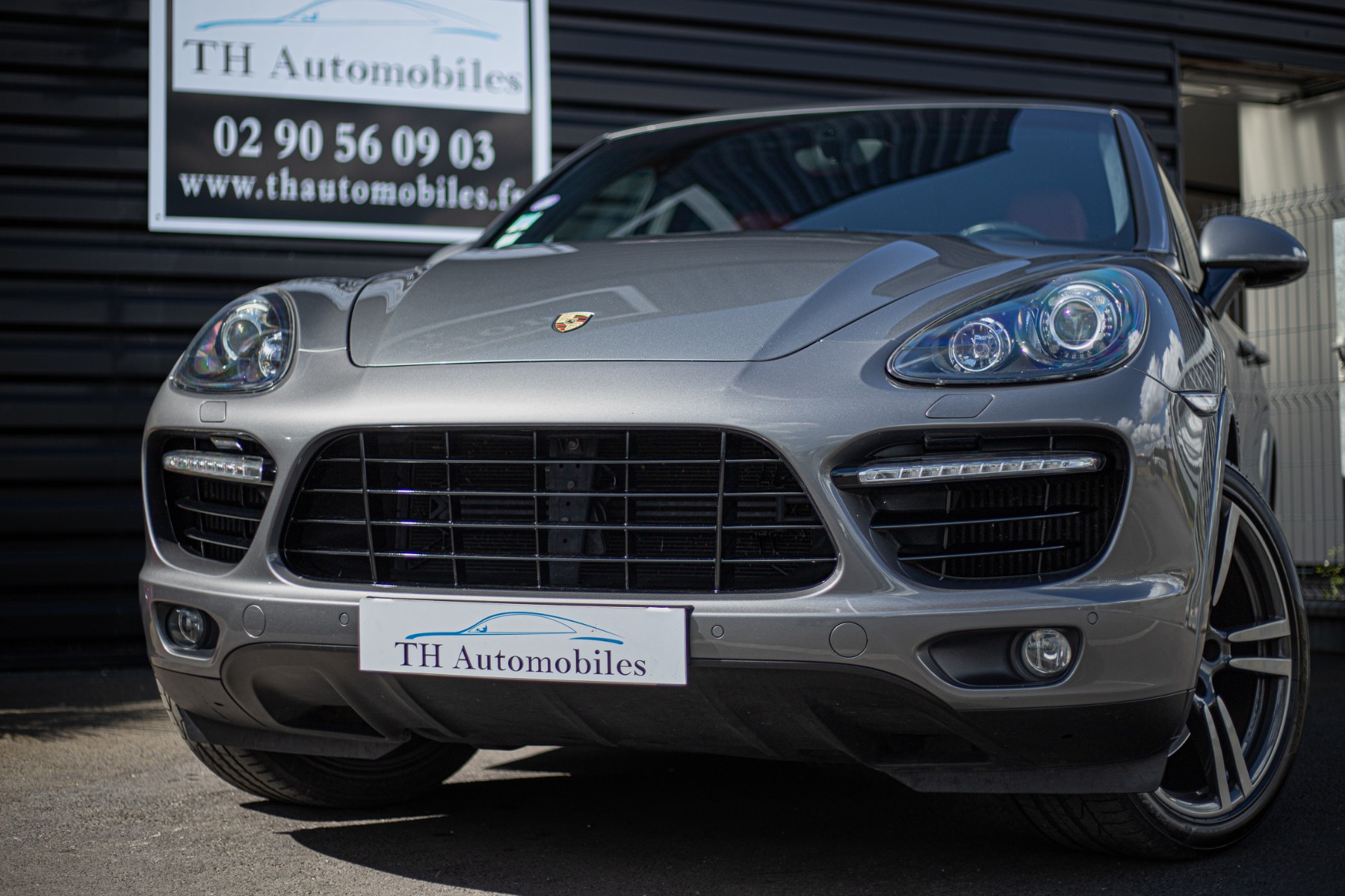 PORSCHE CAYENNE II 4.8 V8 TURBO 550 S TIPTRONIC