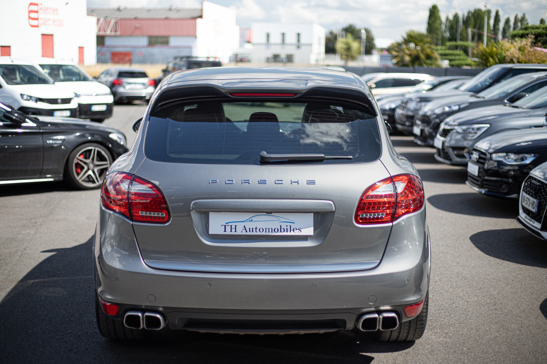 PORSCHE CAYENNE II 4.8 V8 TURBO 550 S TIPTRONIC