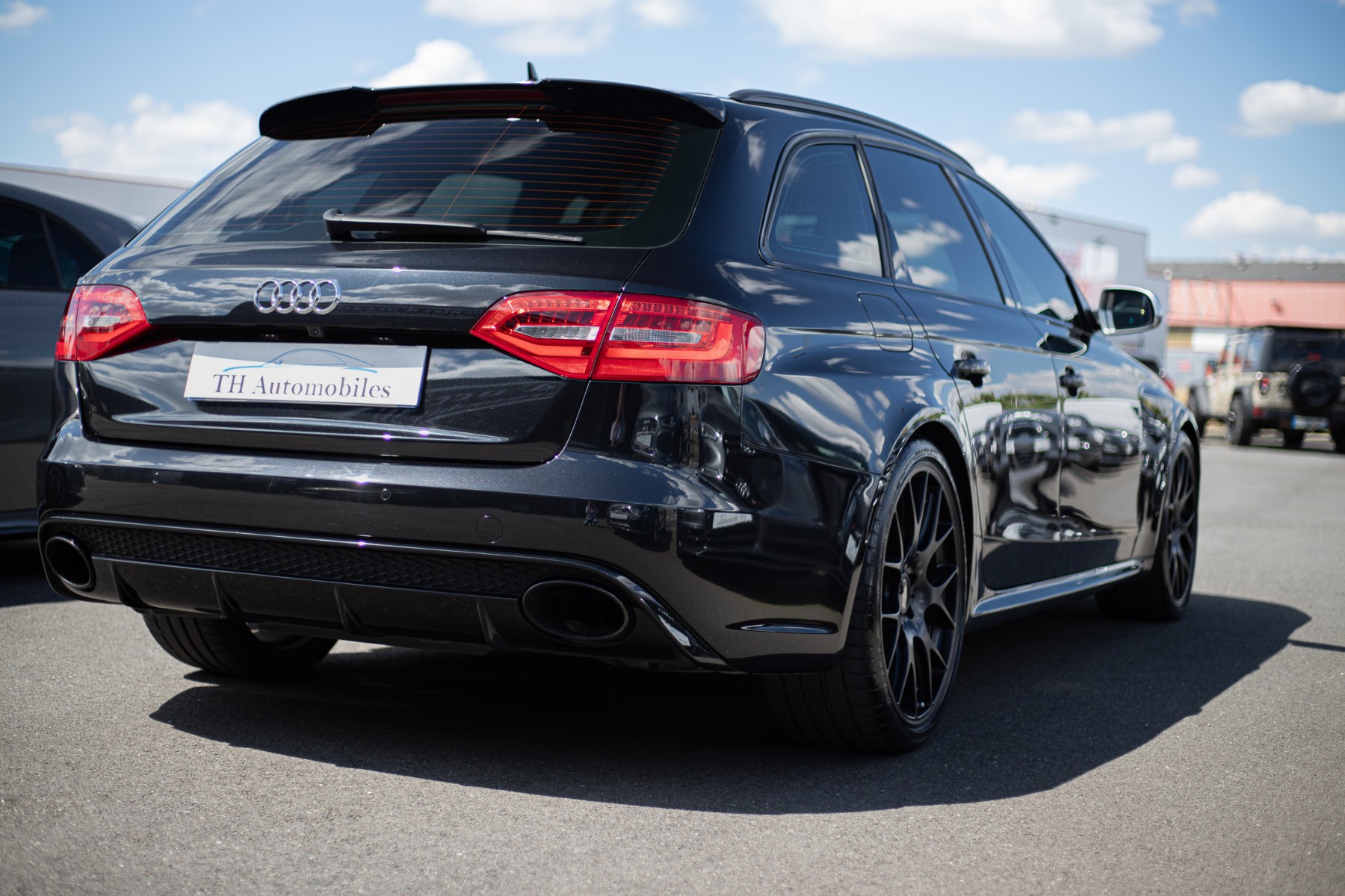 AUDI RS4 AVANT QUATTRO S TRONIC 7 V8 4.2 FSI 450