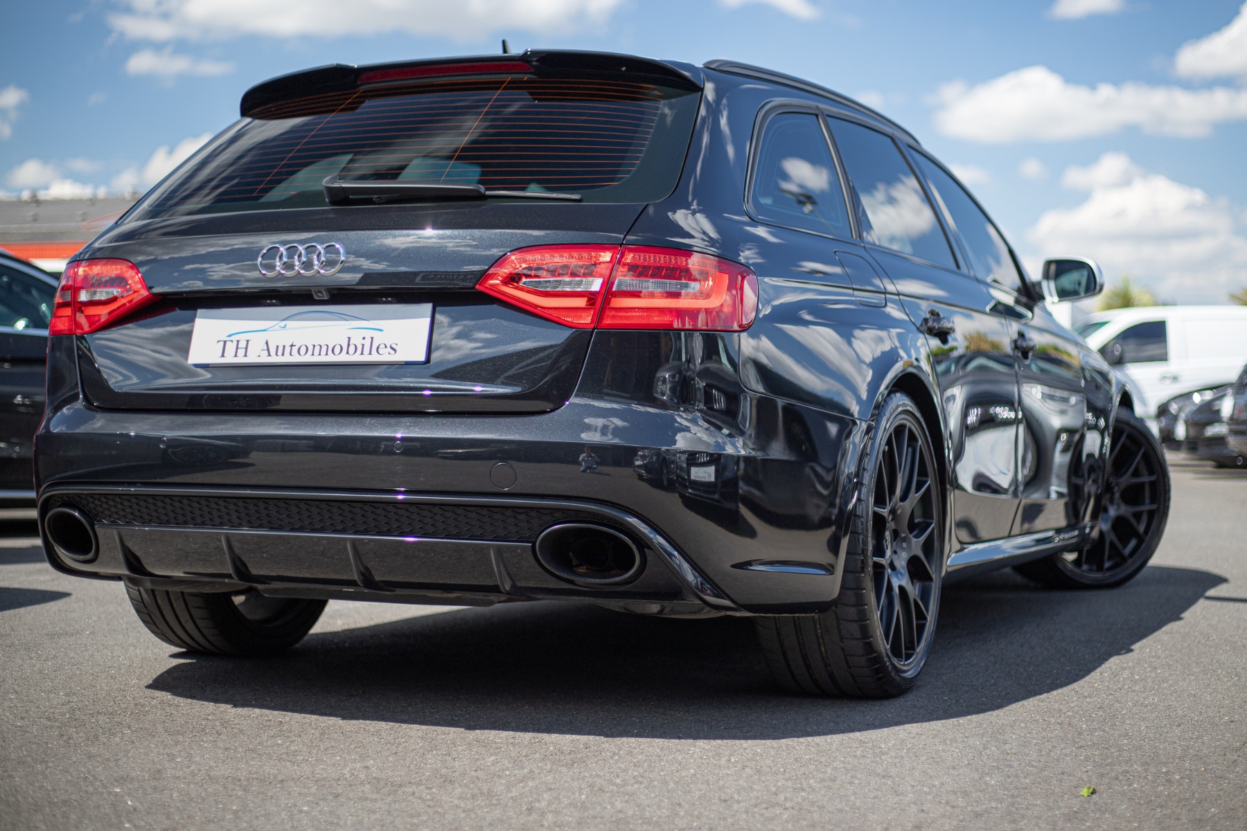 AUDI RS4 AVANT QUATTRO S TRONIC 7 V8 4.2 FSI 450