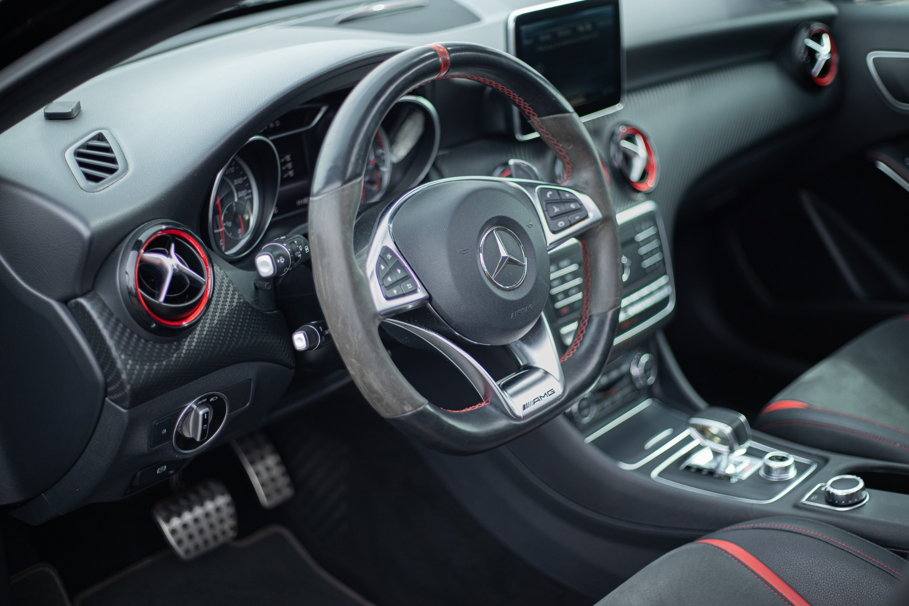 MERCEDES CLASSE A III (2) 45 AMG SPEEDSHIFT DCT 4MATIC