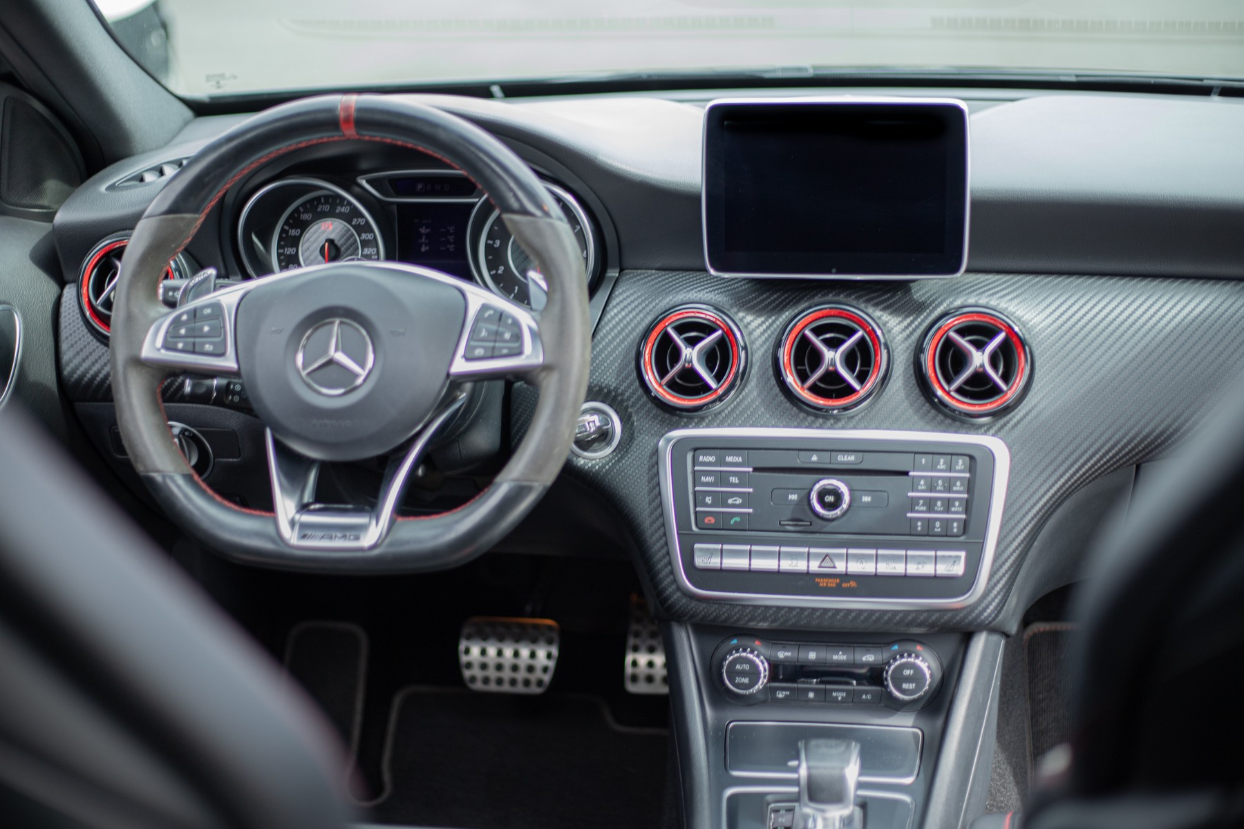 MERCEDES CLASSE A III (2) 45 AMG SPEEDSHIFT DCT 4MATIC