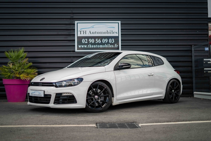 VOLKSWAGEN SCIROCCO II R 2.0 TSI 265 DSG6 VOLKSWAGEN SCIROCCO II R 2.0 TSI 265 DSG6