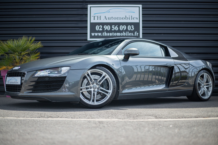 AUDI R8 COUPE 4.2 V8 420 QUATTRO R TRONIC